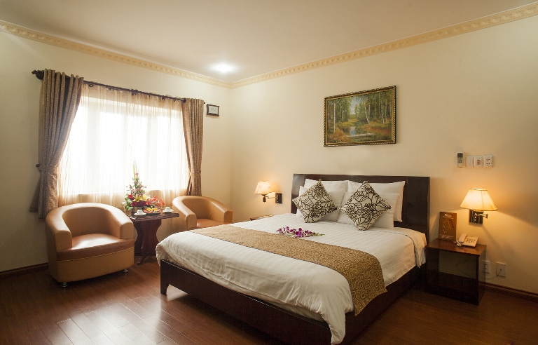 Phòng Suite - Khách sạn Trendy